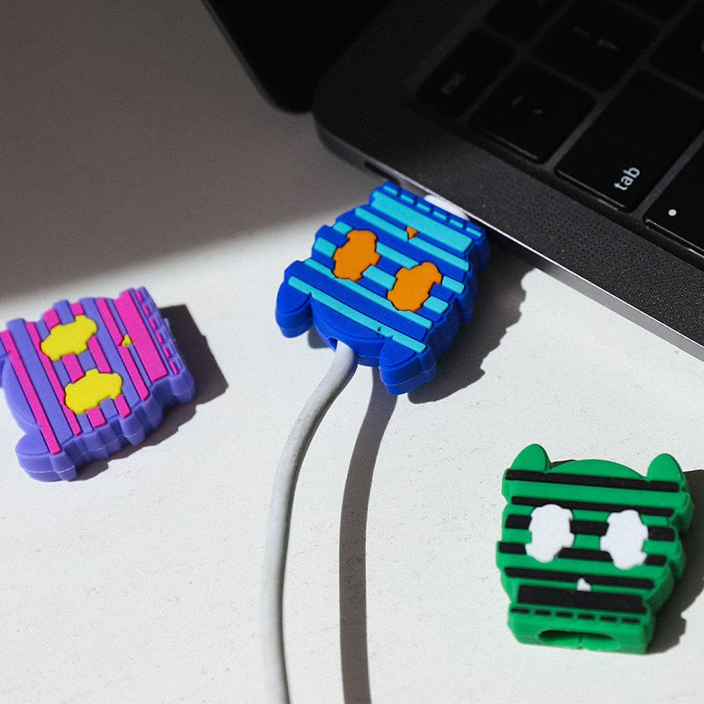 999886 GLITCH CABLE PROTECTOR #404 グリッチ ケーブルプロテクター #404