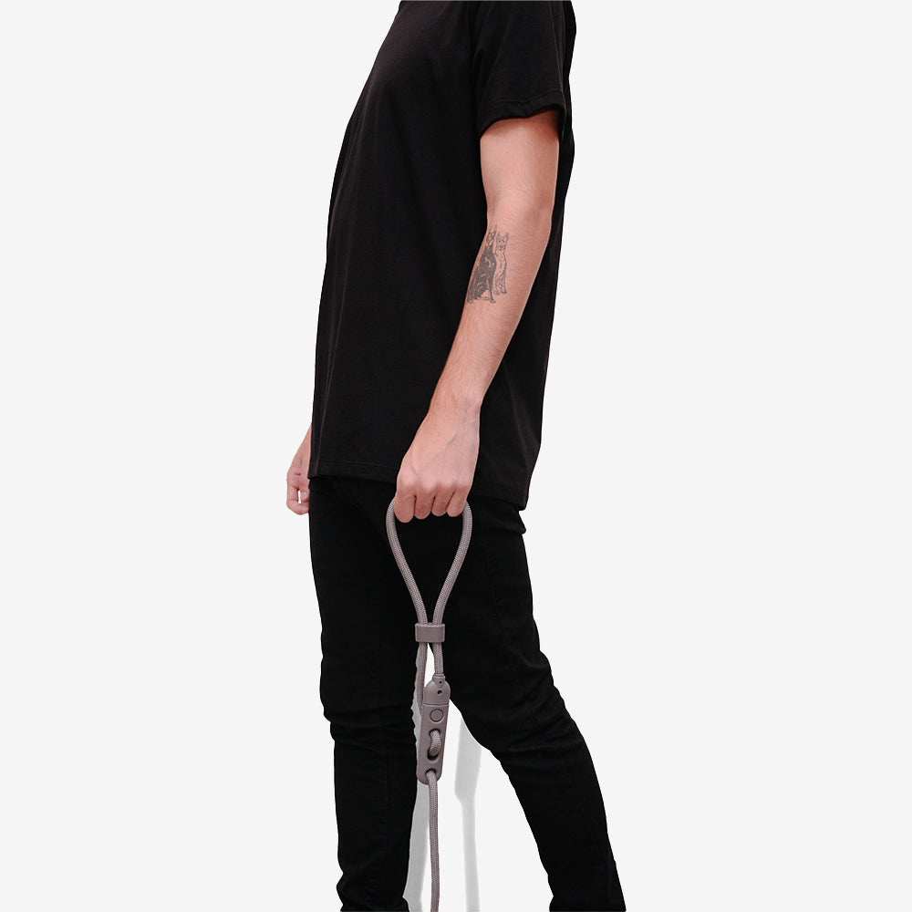 395828 TITANIUM GREY HANDS-FREE LEASH チタニウムグレー ハンズフリーリーシュ