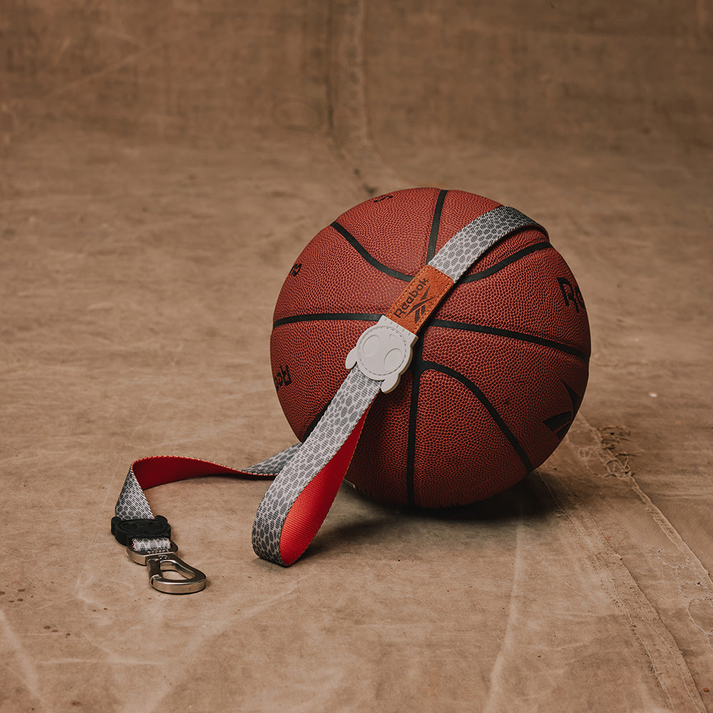 760257 Reebok SUEDE LEASH XS リーボック スエード リード XS